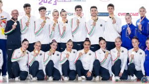 podium ph simone ferraro sfa05244 copia